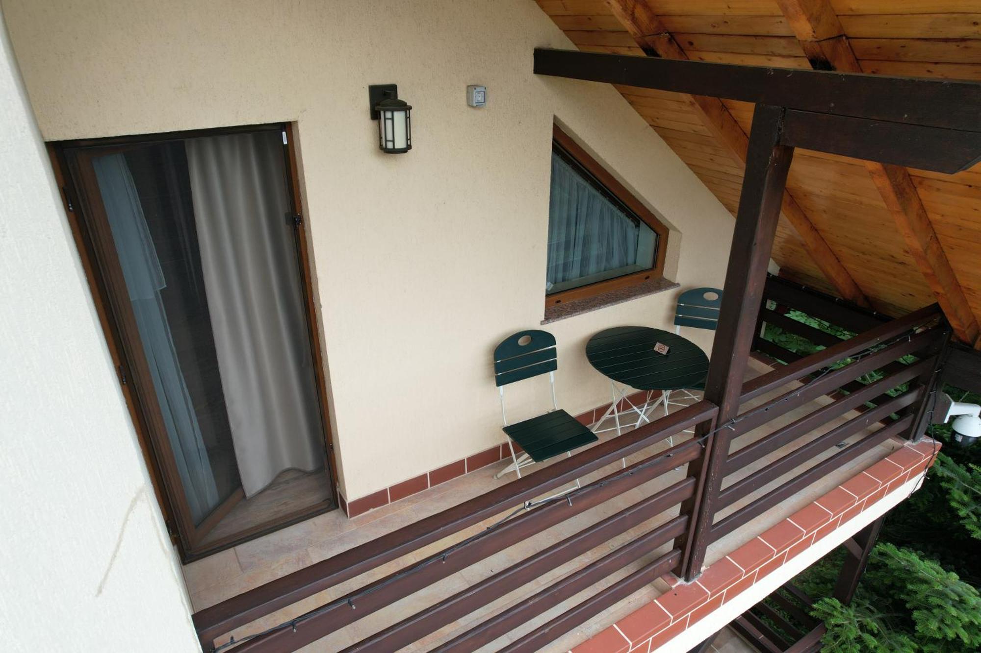 Casa Stefandra Hotel Breaza  Luaran gambar